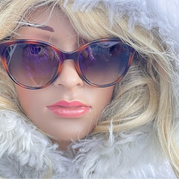 Salvatore Ferragamo Sunglasses Tortoise Shell - Picture 1 of 8